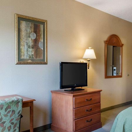 Quality Inn Brookings-University Экстерьер фото