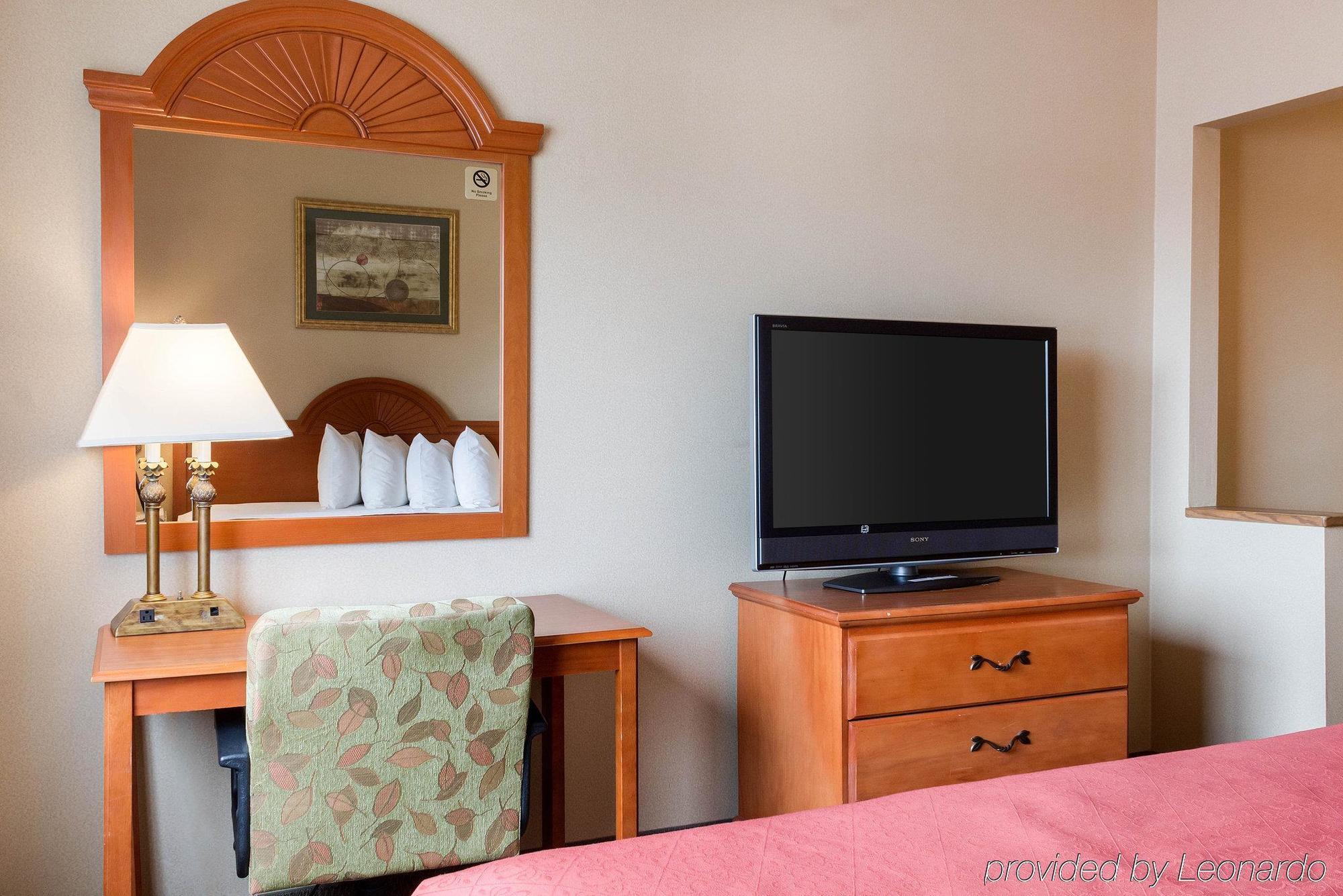 Quality Inn Brookings-University Экстерьер фото